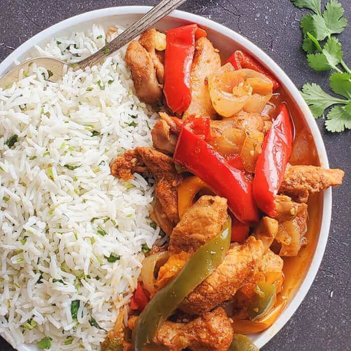 Fresh Mexican Chicken with White Rice, served by Macro Based Diner Healthy Meal Prep for a vibrant, flavourful meal