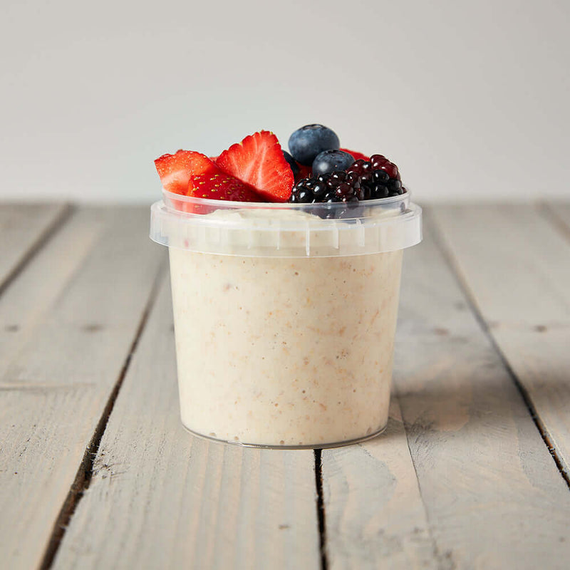 Fresh Delicious overnight oats with mixed berries, a popular breakfast option from Macro Based Diner Healthy Meal Prep.